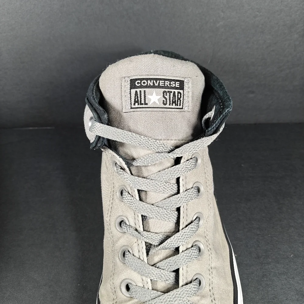 Converse Chuck Taylor All Star Mid Padded Unisex Sneaker Men's 11, Women's 13